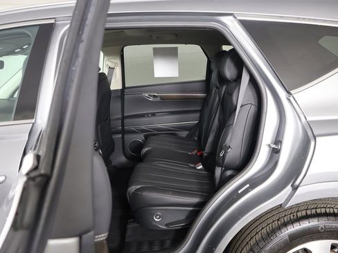 Used 2024 Genesis GV80 3.5T image 35