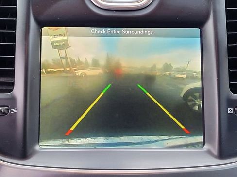 Used 2019 Chrysler 300 Limited RWD image 12