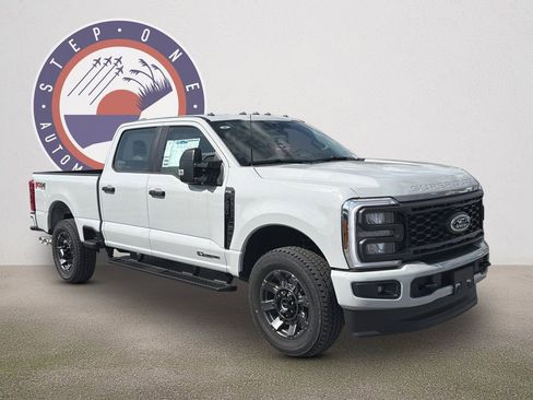 New 2026 Ford F250 XL w/ STX Appearance Package AWD/4WD image 2