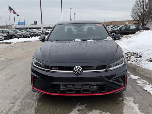 New 2026 Volkswagen Jetta GLI Autobahn image 2