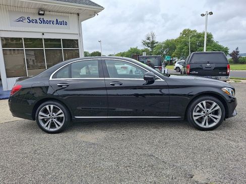 Used 2018 Mercedes-Benz C 300 4MATIC Sedan image 7