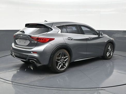 Used 2019 INFINITI QX30 Sport w/ Cargo Package FWD image 5