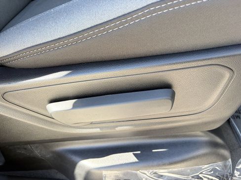 Used 2022 RAM 1500 Big Horn RWD image 11