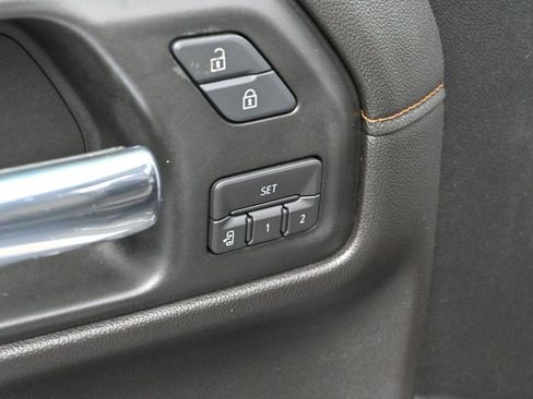 Used 2019 GMC Sierra 1500 AT4 w/ AT4 Premium Package image 11