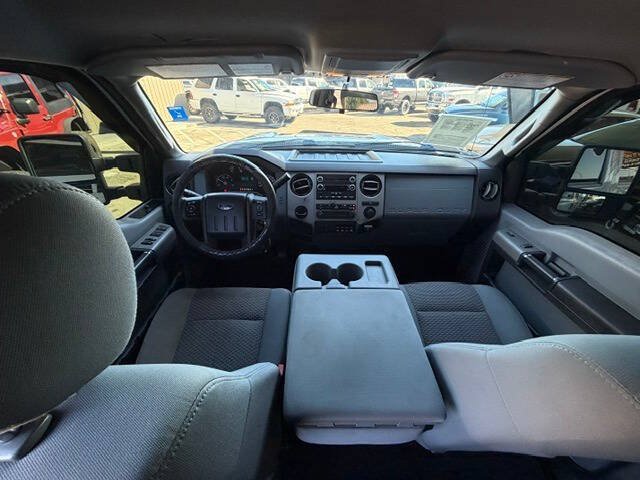 Used 2016 Ford F350 XLT AWD/4WD image 9
