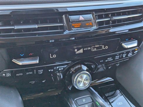 New 2026 Acura MDX SH-AWD image 21