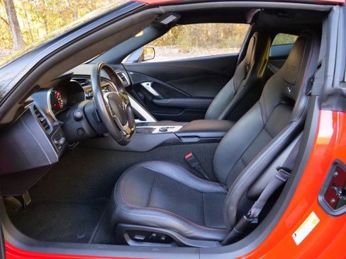 Used 2016 Chevrolet Corvette Z06 w/ 3LZ Preferred Equipment Group image 27