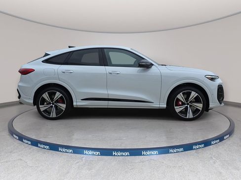New 2026 Audi SQ5 Premium Plus AWD/4WD image 4