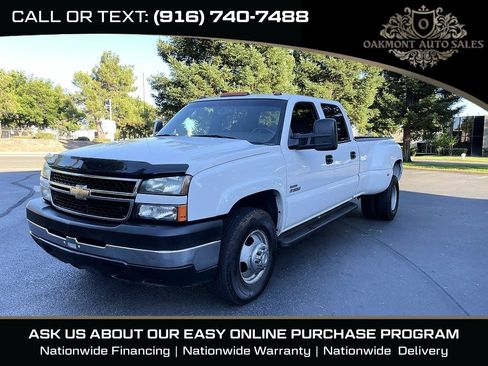 Used 2006 Chevrolet Silverado 3500 LT w/ Heavy-Duty Power Package AWD/4WD image 5