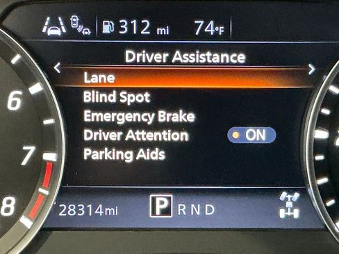 Used 2023 Nissan Frontier SV w/ Technology Package image 11