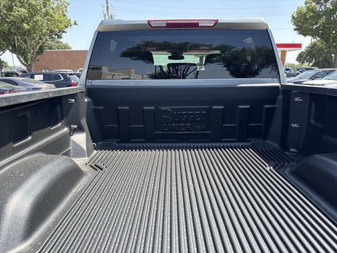 Used 2025 Chevrolet Silverado 2500 LT w/ Convenience Package AWD/4WD image 8