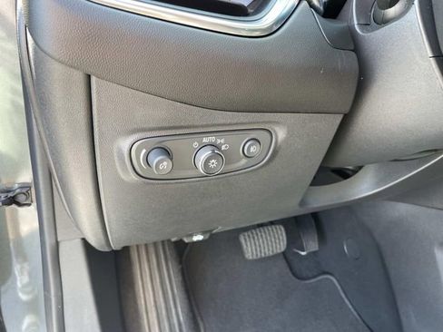 Certified 2021 Chevrolet Equinox LT FWD image 25