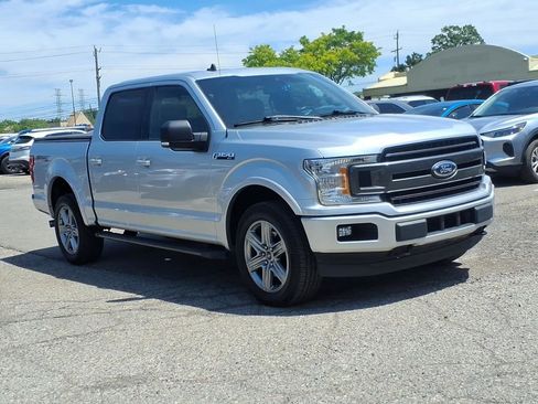 Used 2019 Ford F150 XLT w/ Equipment Group 302A Luxury AWD/4WD image 7