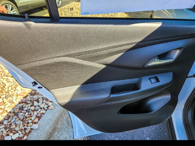 New 2026 Buick Envista Sport Touring FWD image 24
