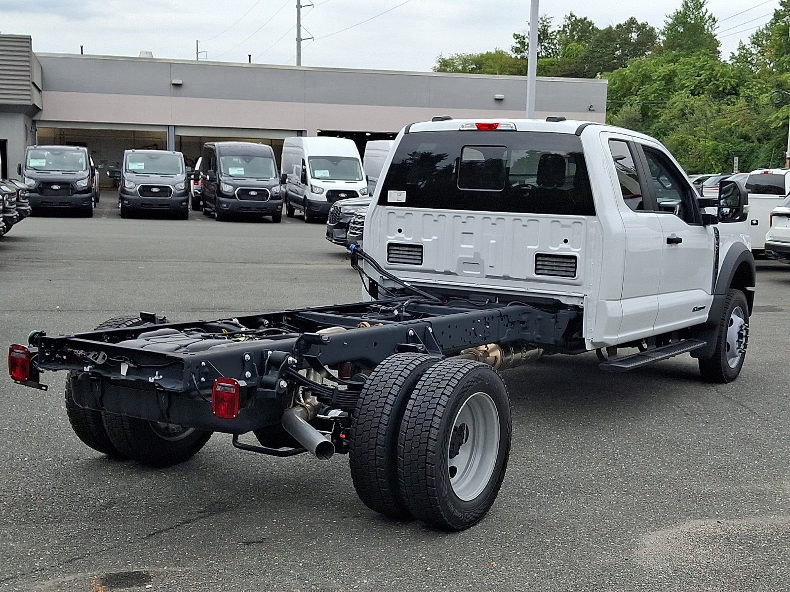 New 2026 Ford F450 XL w/ XL Chrome Package AWD/4WD image 6