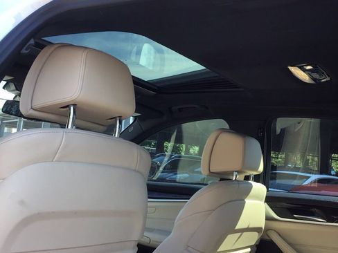 Used 2020 BMW 540i xDrive w/ M Sport Package AWD/4WD image 7