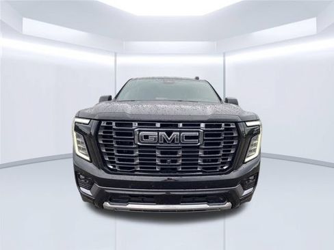 Used 2025 GMC Yukon Denali Ultimate AWD/4WD image 15