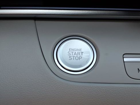 New 2026 Hyundai Elantra Limited image 12