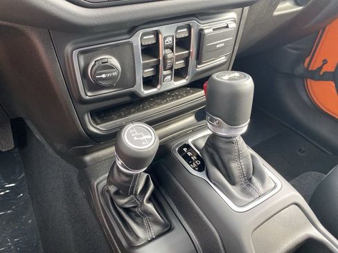 New 2025 Jeep Wrangler Sahara w/ Safety Group image 33