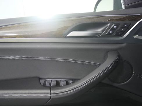 Used 2022 BMW X3 xDrive30i w/ Premium Package 2 image 8