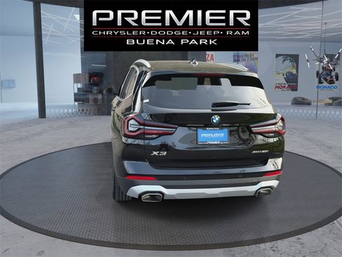 Used 2024 BMW X3 xDrive30i w/ Premium Essential Package image 6
