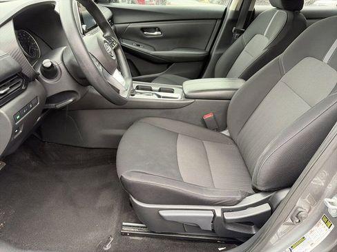 Used 2024 Nissan Sentra SV image 24