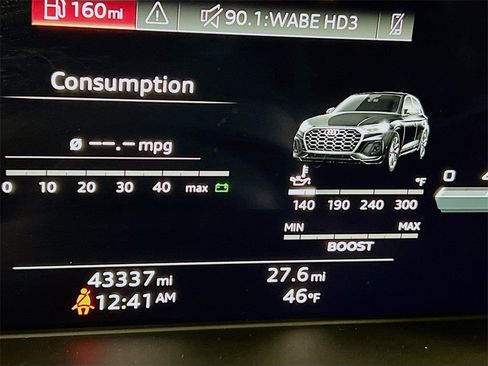 Used 2024 Audi SQ5 Premium Plus image 13