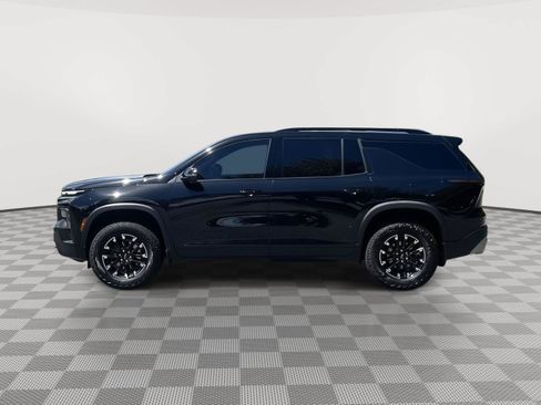 Used 2024 Chevrolet Traverse Z71 AWD/4WD image 8