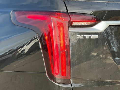 Used 2023 Cadillac XT6 Premium Luxury image 51