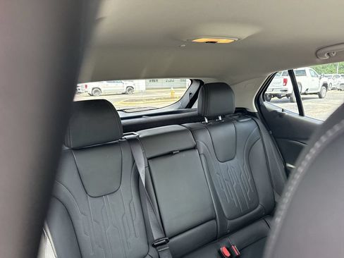 Certified 2024 Buick Encore GX Avenir FWD image 14