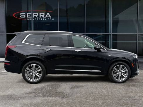 Used 2021 Cadillac XT6 Premium Luxury AWD/4WD image 6