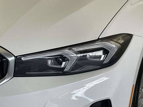 Used 2023 BMW 330i xDrive Sedan w/ Driving Assistance Package AWD/4WD image 9