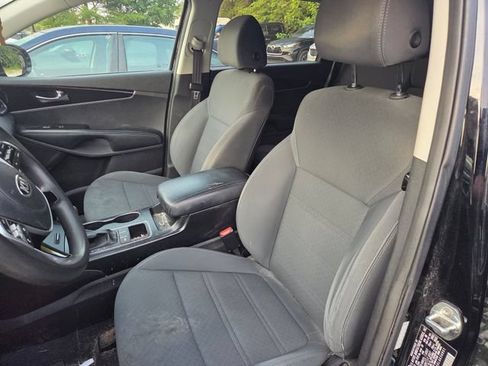 Used 2020 Kia Sorento L FWD image 10