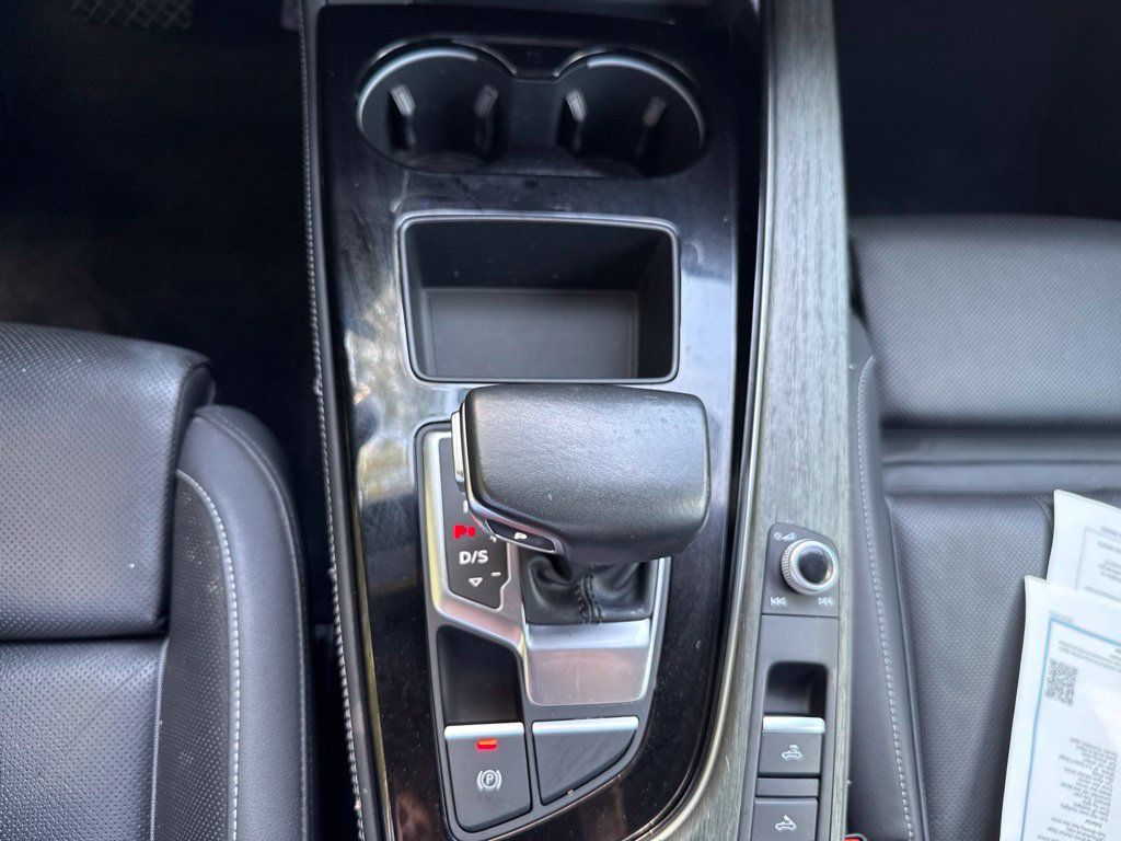 Used 2020 Audi A5 2.0T Premium Plus AWD/4WD image 32