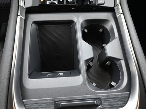 New 2026 Nissan Armada PRO-4X w/ Captain's Chari Seat Package image 4