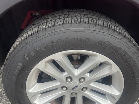 Used 2012 Ford Explorer XLT w/ Class III Trailer Tow Pkg image 23