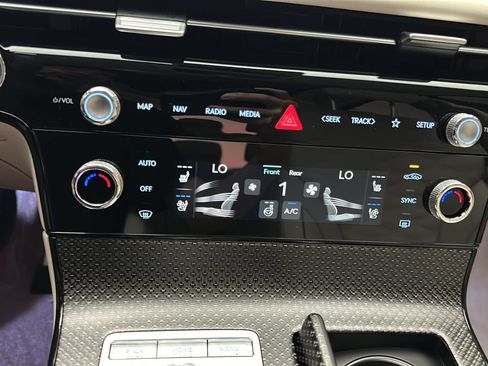 New 2027 Genesis G80 3.5T Sport Prestige AWD/4WD image 32