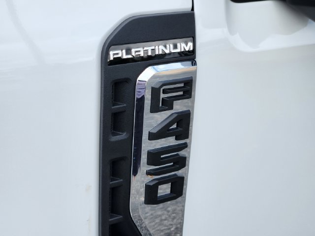 New 2027 Ford F450 Platinum w/ Platinum Plus Package AWD/4WD image 11