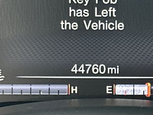 Used 2023 Jeep Renegade Latitude image 27