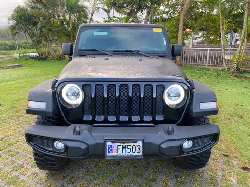 Used 2022 Jeep Wrangler Sport AWD/4WD image 2