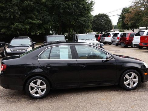 Used 2008 Volkswagen Jetta SE FWD image 11