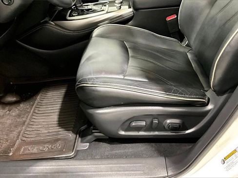 Used 2020 INFINITI QX60 Pure image 19