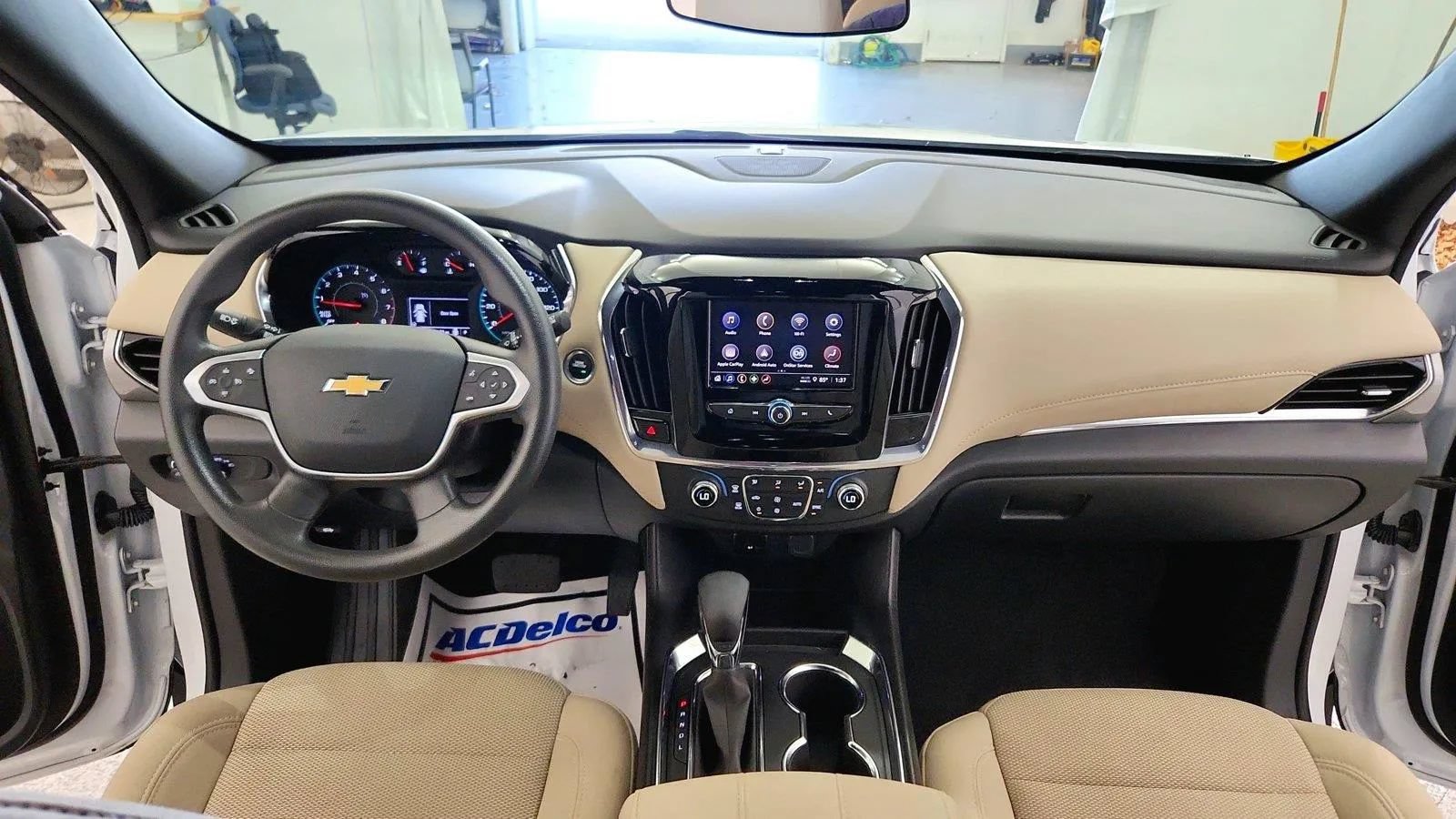 Used 2023 Chevrolet Traverse LS w/ Safety Package AWD/4WD image 35