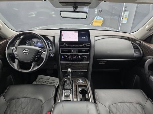 Used 2023 Nissan Armada Platinum w/ Captain's Chairs Package RWD image 21