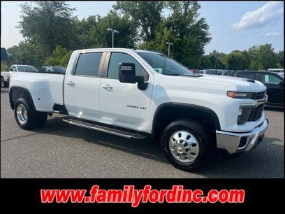 Used 2025 Chevrolet Silverado 3500 LT w/ Safety Package