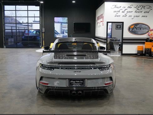 Used 2022 Porsche 911 GT3 RWD image 4