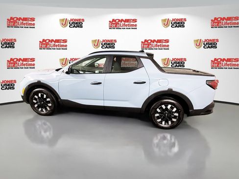 Certified 2025 Hyundai Santa Cruz SEL FWD image 15