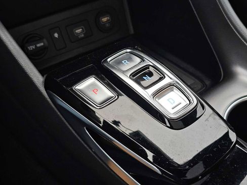 Used 2021 Hyundai Sonata Limited w/ Winter Weather Package image 35