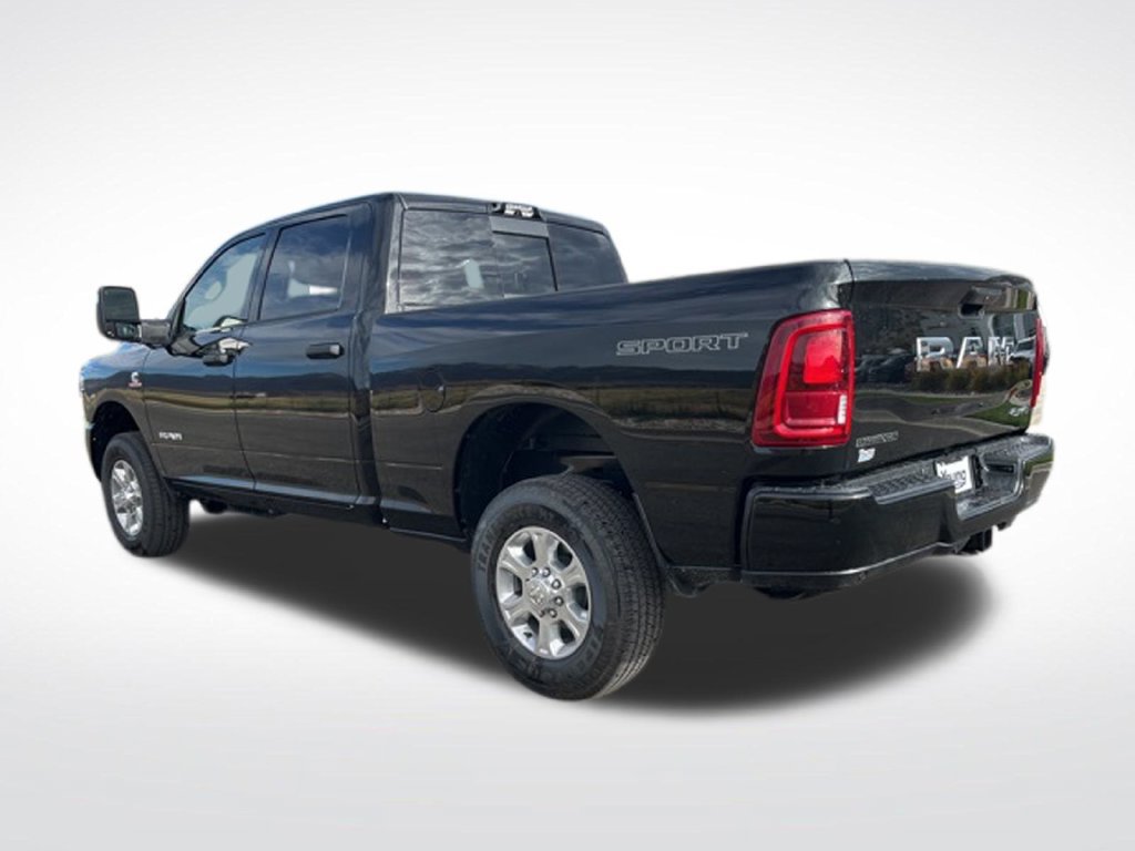 New 2026 RAM 2500 Big Horn AWD/4WD image 6
