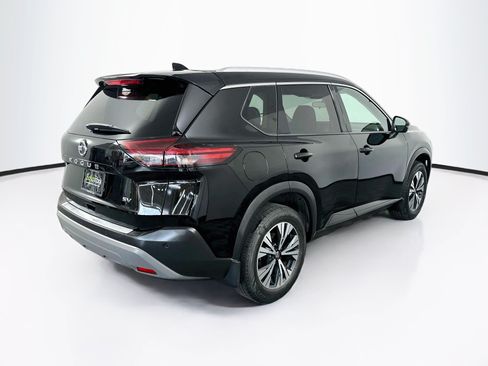 Used 2021 Nissan Rogue SV w/ Premium Package FWD image 9